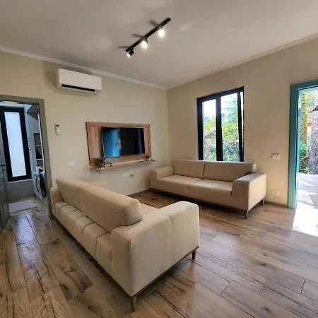 Cozy Pinetrees House Сasa de vacaciones *