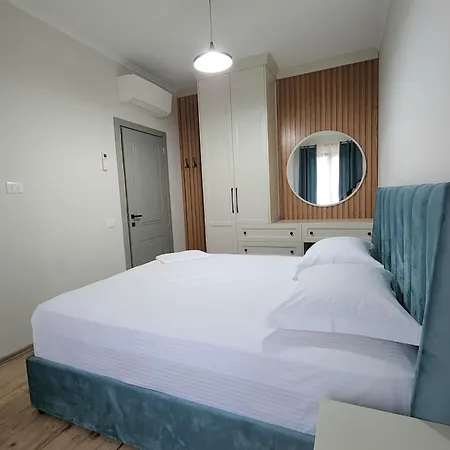 Cozy Pinetrees House Casa de Férias Golem (Tirana)