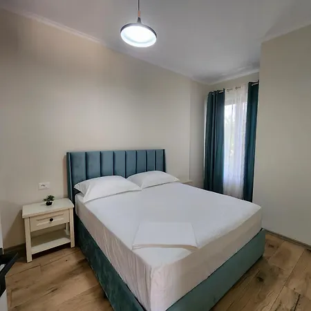 Cozy Pinetrees House * Golem (Tirana)